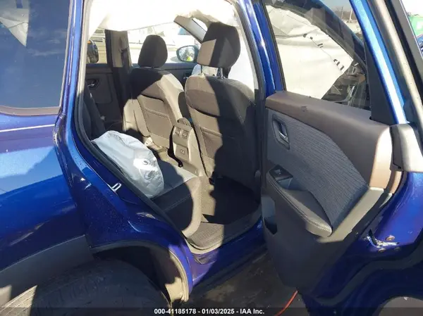 JN8AT3BA6MW013071 2021 NISSAN ROGUE - Image 8