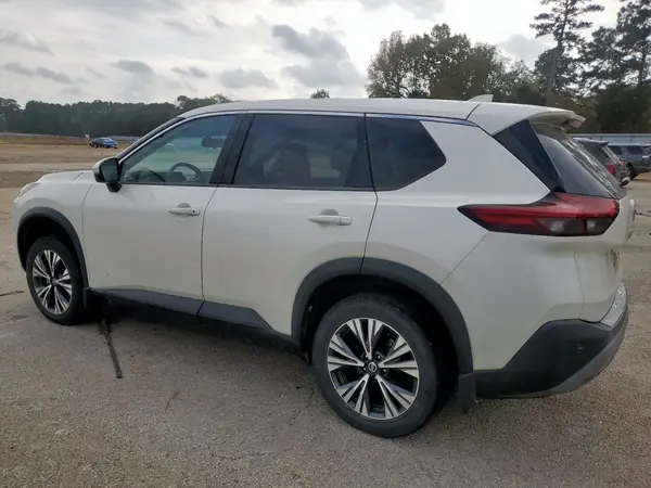 JN8AT3BA7MW009482 2021 NISSAN ROGUE - Image 2