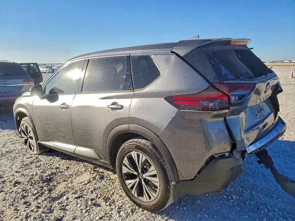 JN8AT3BA7MW017498 2021 NISSAN ROGUE - Image 2