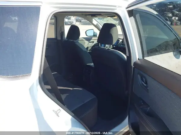 JN8AT3BA8MW003190 2021 NISSAN ROGUE - Image 8