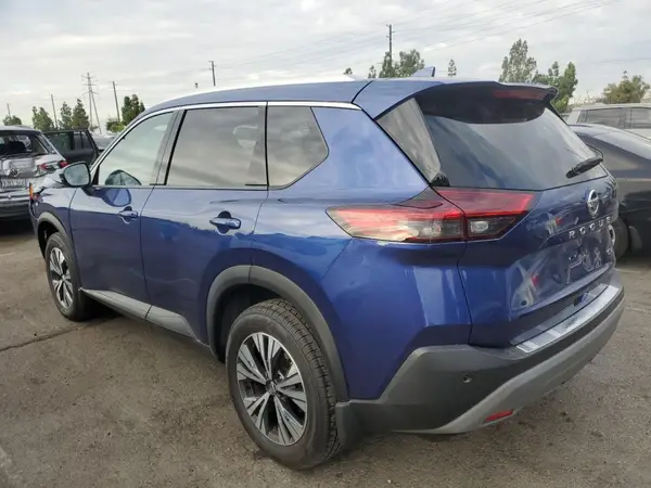 JN8AT3BA8MW016022 2021 NISSAN ROGUE - Image 2