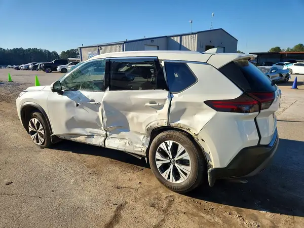 JN8AT3BA8MW022676 2021 NISSAN ROGUE - Image 2