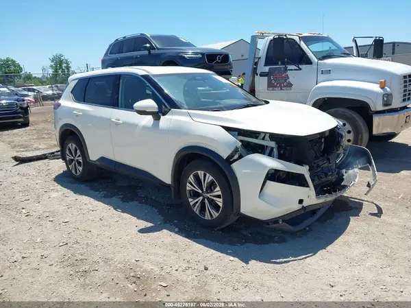 JN8AT3BB0MW204297 2021 NISSAN ROGUE - Image 1