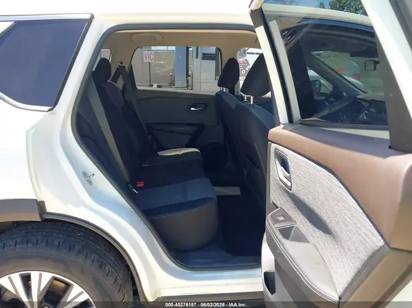 JN8AT3BB0MW204297 2021 NISSAN ROGUE - Image 8