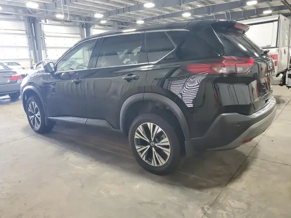 JN8AT3BB0MW205630 2021 NISSAN ROGUE - Image 2