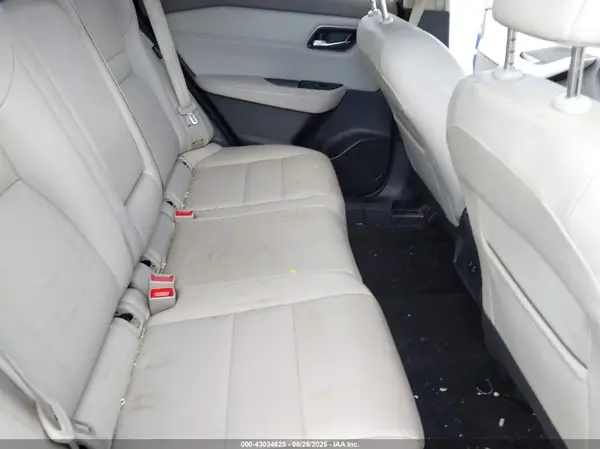 JN8AT3BB0MW206597 2021 NISSAN ROGUE - Image 8