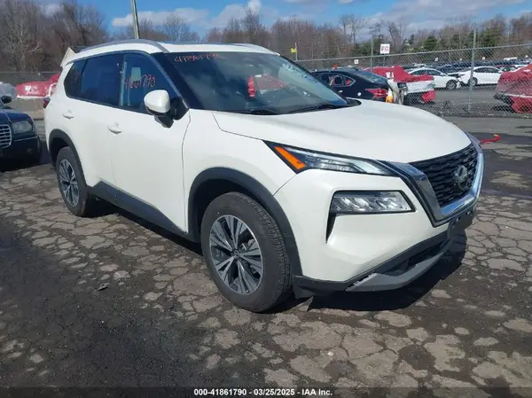 JN8AT3BB0MW214750 2021 NISSAN ROGUE - Image 1