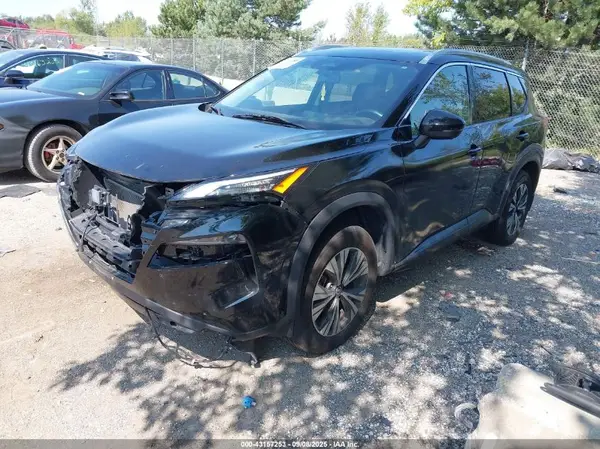 JN8AT3BB0MW238465 2021 NISSAN ROGUE - Image 2