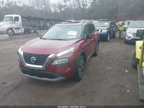 JN8AT3BB1MW206673 2021 NISSAN ROGUE - Image 2