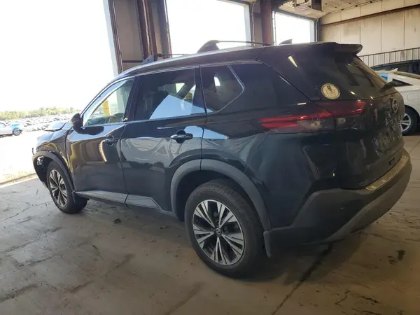 JN8AT3BB1MW212084 2021 NISSAN ROGUE - Image 2