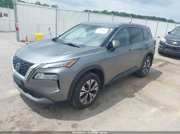JN8AT3BB2MW203863 2021 NISSAN ROGUE - Image 2