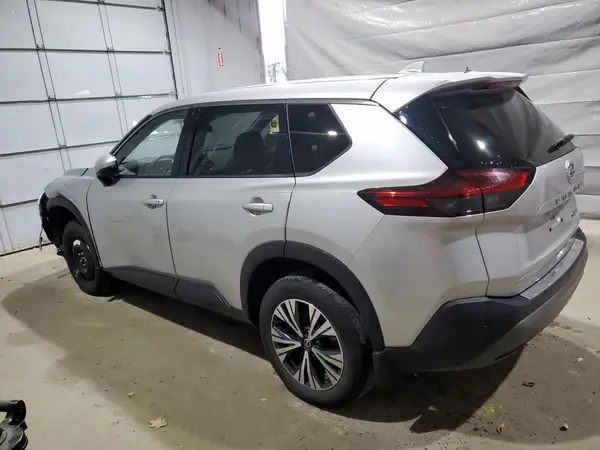 JN8AT3BB2MW212790 2021 NISSAN ROGUE - Image 2