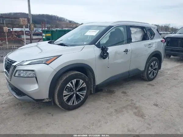 JN8AT3BB2MW218346 2021 NISSAN ROGUE - Image 2