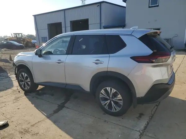 JN8AT3BB2MW224082 2021 NISSAN ROGUE - Image 2