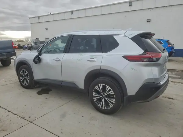JN8AT3BB2MW234529 2021 NISSAN ROGUE - Image 2