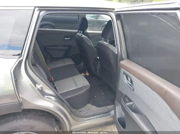 JN8AT3BB3MW203788 2021 NISSAN ROGUE - Image 8