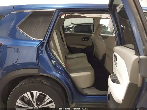 JN8AT3BB3MW205783 2021 NISSAN ROGUE - Image 8