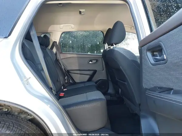 JN8AT3BB3MW210224 2021 NISSAN ROGUE - Image 8