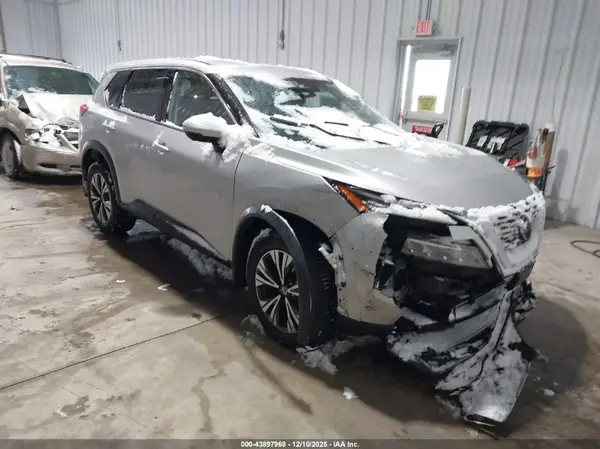 JN8AT3BB3MW215620 2021 NISSAN ROGUE - Image 1