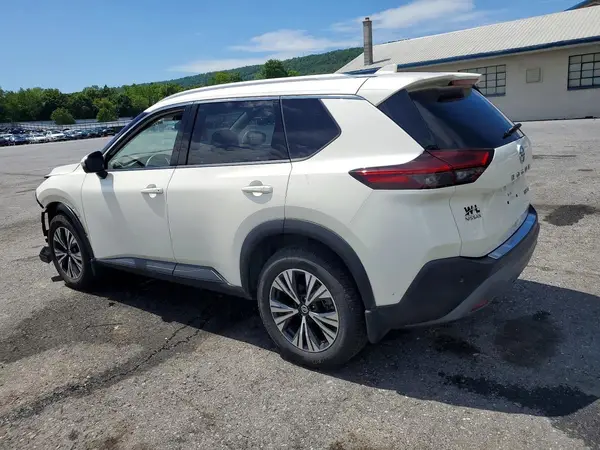 JN8AT3BB3MW233499 2021 NISSAN ROGUE - Image 2