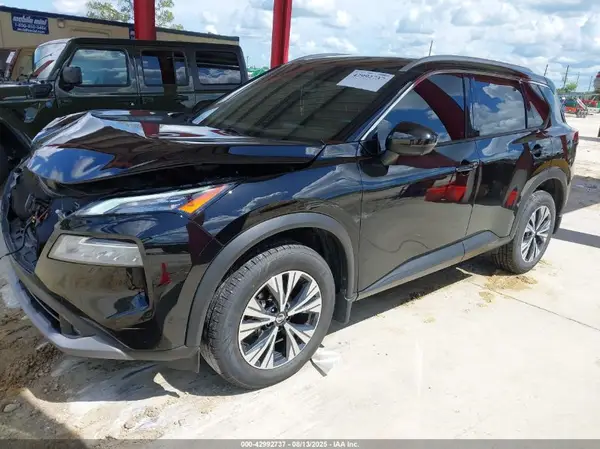 JN8AT3BB3MW235169 2021 NISSAN ROGUE - Image 2