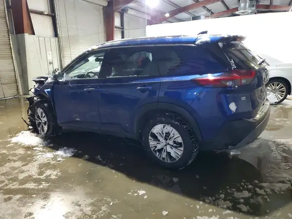 JN8AT3BB4MW208000 2021 NISSAN ROGUE - Image 2