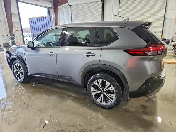 JN8AT3BB5MW210709 2021 NISSAN ROGUE - Image 2
