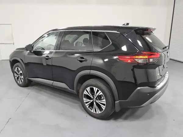 JN8AT3BB5MW212475 2021 NISSAN ROGUE - Image 2
