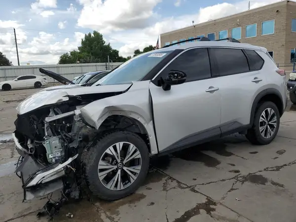 JN8AT3BB5MW213156 2021 NISSAN ROGUE - Image 1