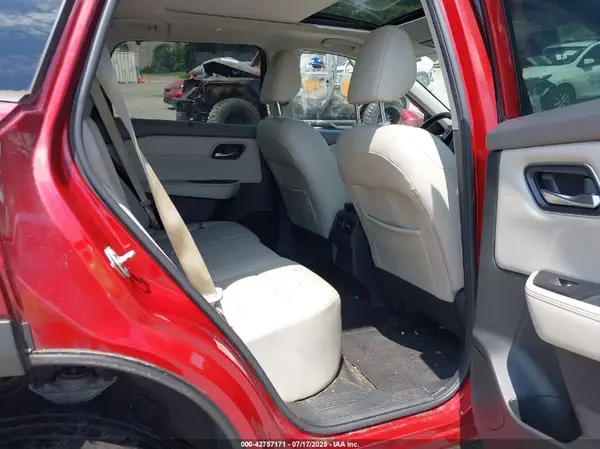 JN8AT3BB5MW213545 2021 NISSAN ROGUE - Image 8