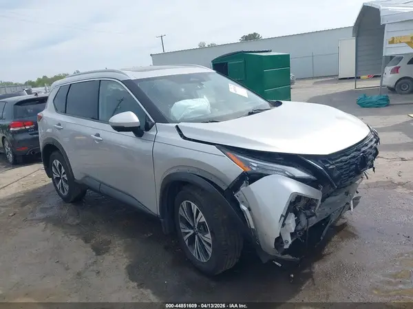 JN8AT3BB5MW221760 2021 NISSAN ROGUE - Image 1