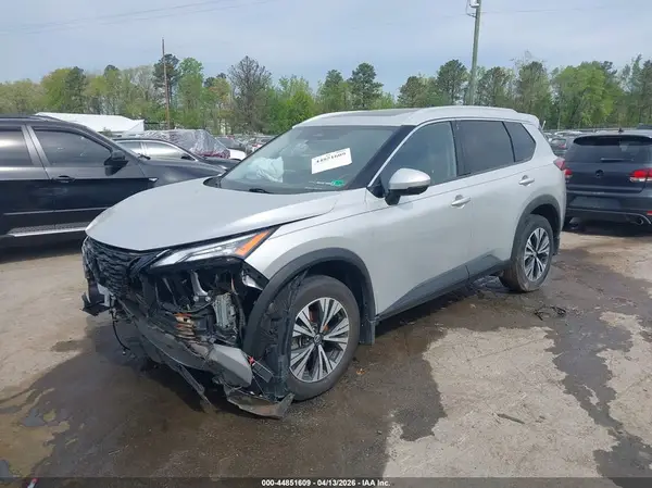 JN8AT3BB5MW221760 2021 NISSAN ROGUE - Image 2