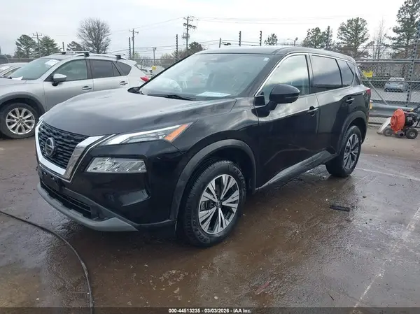 JN8AT3BB6MW214512 2021 NISSAN ROGUE - Image 2