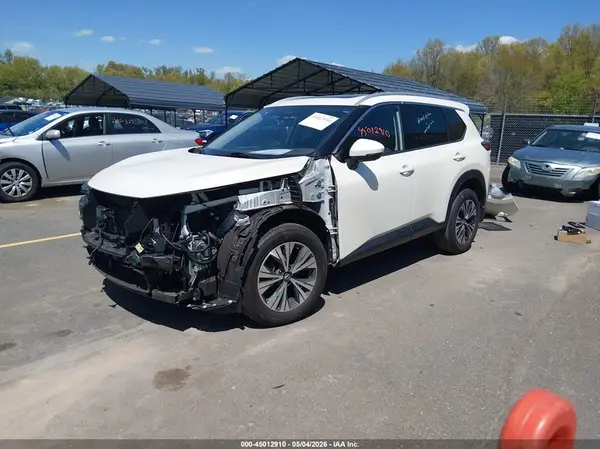 JN8AT3BB6MW215076 2021 NISSAN ROGUE - Image 2