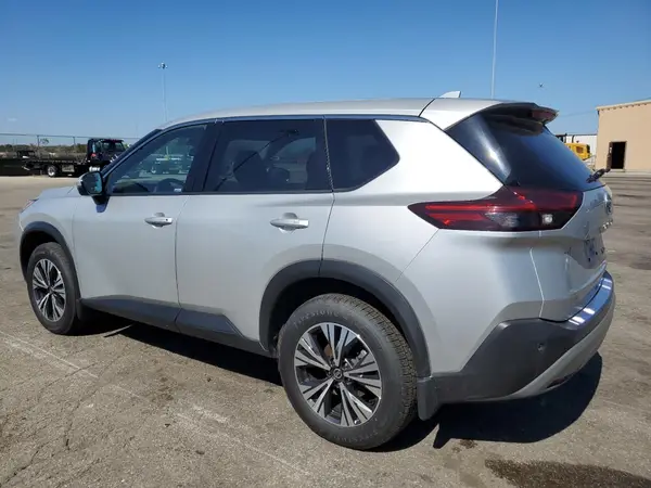 JN8AT3BB6MW215563 2021 NISSAN ROGUE - Image 2