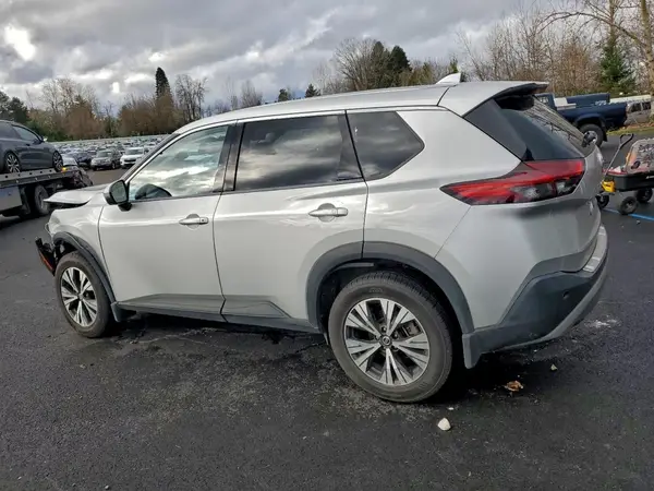 JN8AT3BB6MW221833 2021 NISSAN ROGUE - Image 2