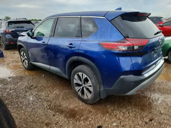 JN8AT3BB6MW227695 2021 NISSAN ROGUE - Image 2