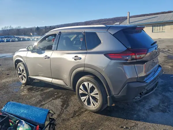 JN8AT3BB6MW233156 2021 NISSAN ROGUE - Image 2