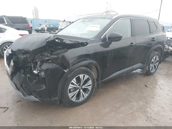 JN8AT3BB6MW234968 2021 NISSAN ROGUE - Image 2