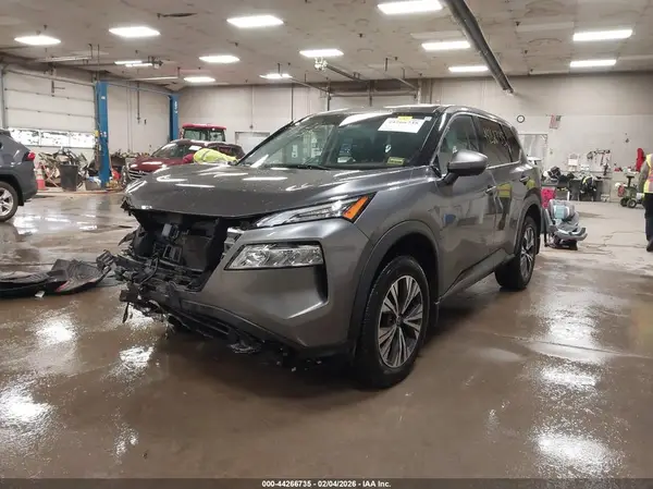 JN8AT3BB7MW201641 2021 NISSAN ROGUE - Image 2