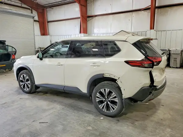 JN8AT3BB7MW219282 2021 NISSAN ROGUE - Image 2