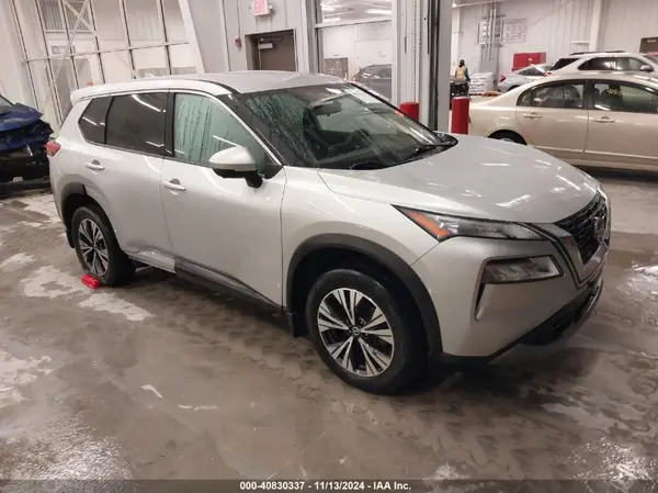 JN8AT3BB7MW223736 2021 NISSAN ROGUE - Image 1