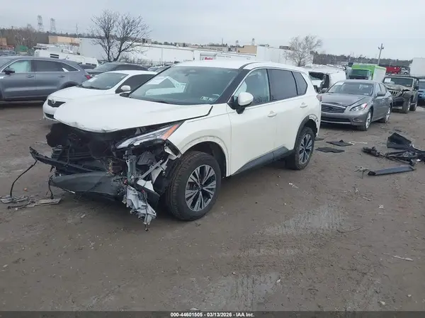 JN8AT3BB7MW227267 2021 NISSAN ROGUE - Image 2