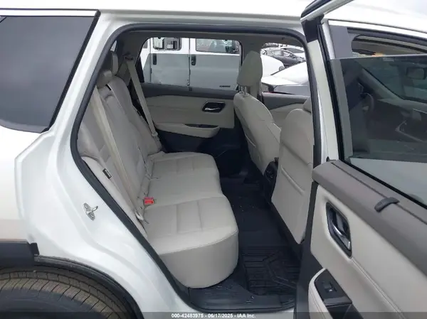 JN8AT3BB8MW222076 2021 NISSAN ROGUE - Image 8