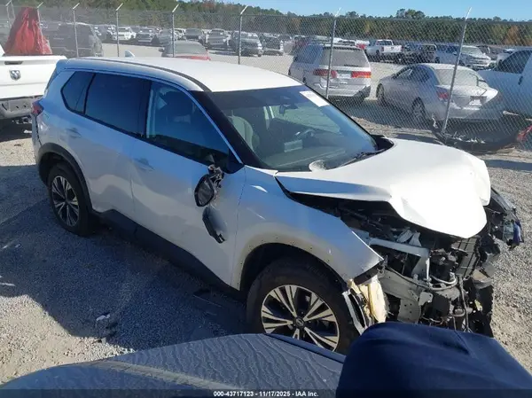 JN8AT3BB8MW229013 2021 NISSAN ROGUE - Image 1