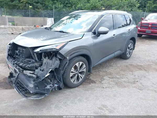JN8AT3BB9MW201575 2021 NISSAN ROGUE - Image 2
