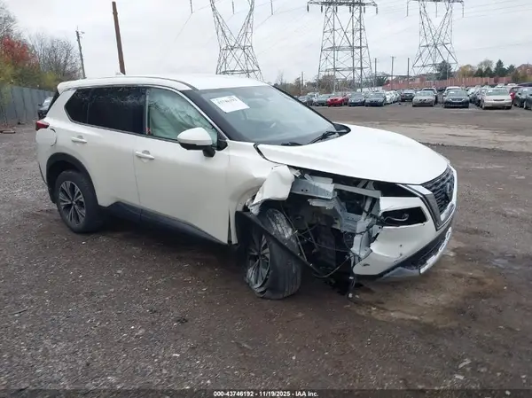 JN8AT3BB9MW203990 2021 NISSAN ROGUE - Image 1