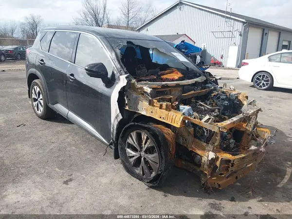 JN8AT3BB9MW217713 2021 NISSAN ROGUE - Image 1