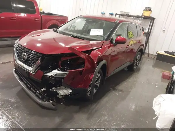 JN8AT3BBXMW218773 2021 NISSAN ROGUE - Image 2