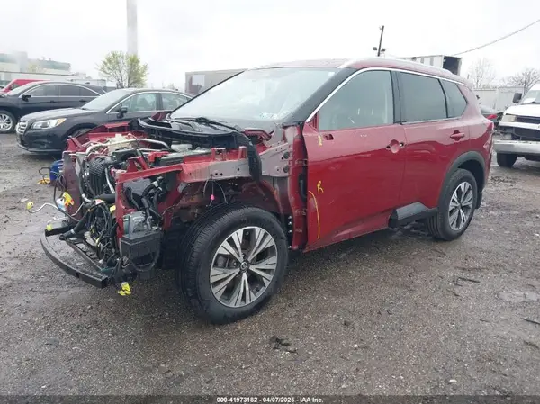 JN8AT3BBXMW219695 2021 NISSAN ROGUE - Image 2